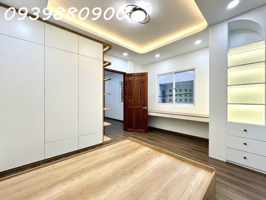 Nguyễn Đình Chính, Phú Nhuận - Oto ngủ nhà - 12Tỷ hơn TL.