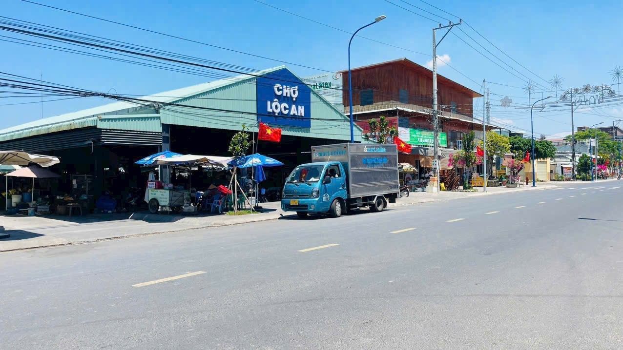 RA NHANH LÔ ĐẤT CÁCH BÃI TẮM 1KM NGAY CHỢ LỘC AN CHỈ 2.5 TỶ 5
