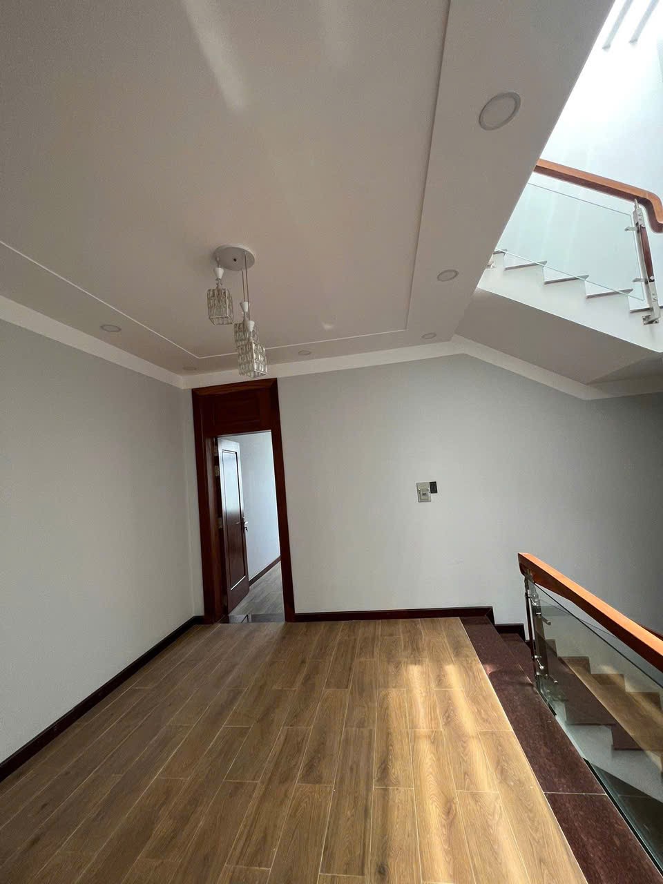 Cho thuê Nhà mặt tiền Phường Phú Hữu, Quận 9, Diện tích 100m², Giá 20 Triệu/tháng 2