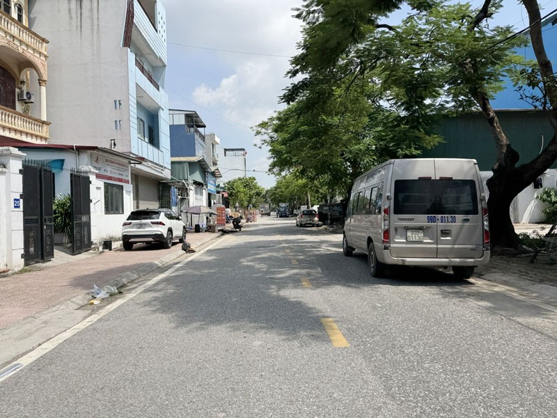 Bán đất mặt đường 17m Phố Hoa Động, Phường Long Biên – 78,8m2 Đầu tư sinh lời, xây kho xưởng/vp 3
