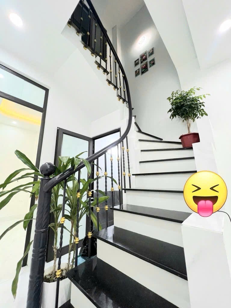 Bán Nhanh Nhà Tân Mai Ô Tô Đỗ Cửa 45m 2 Tầng 3 Ngủ 4.48 Tỷ Sổ Đỏ Riêng 3