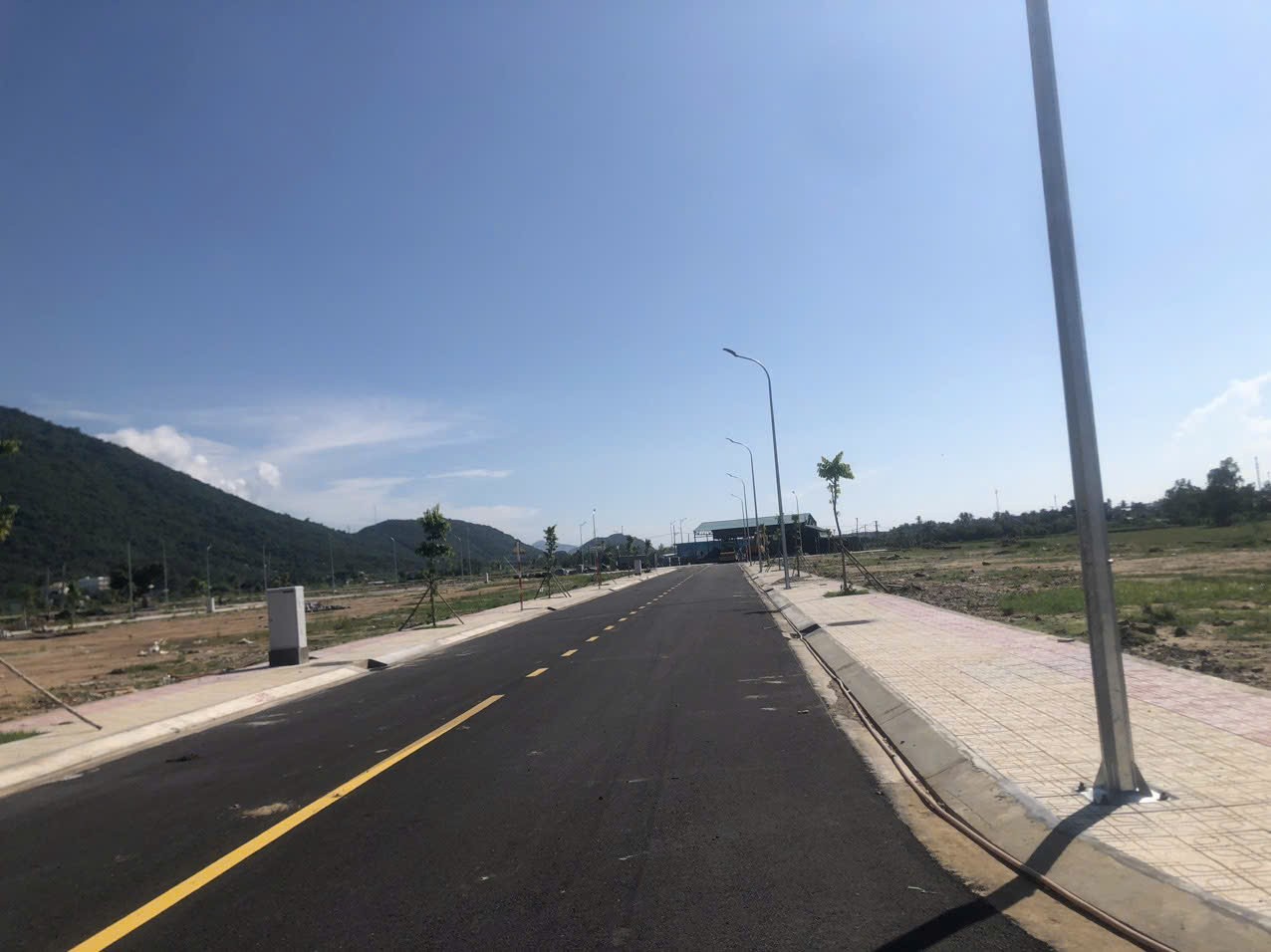 Cần bán Đất Xã Vạn Thọ, Vạn Ninh, Diện tích 200m², Giá 3.2 Tỷ 5