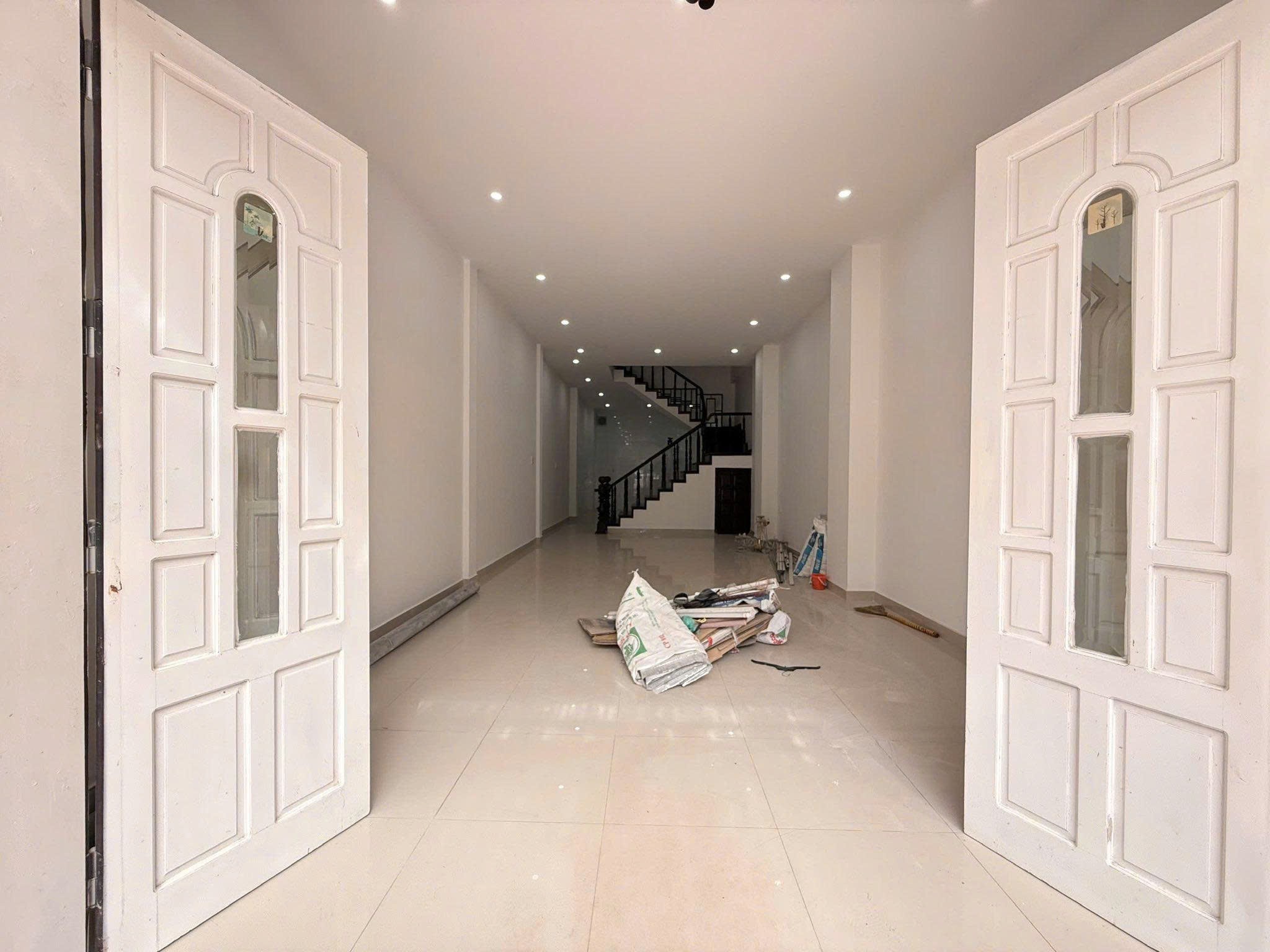 CHO THUÊ VILLA 9 PHÒNG NGỦ TÔ HIẾN THÀNH PHƯỜNG 3 ĐÀ LẠT 2
