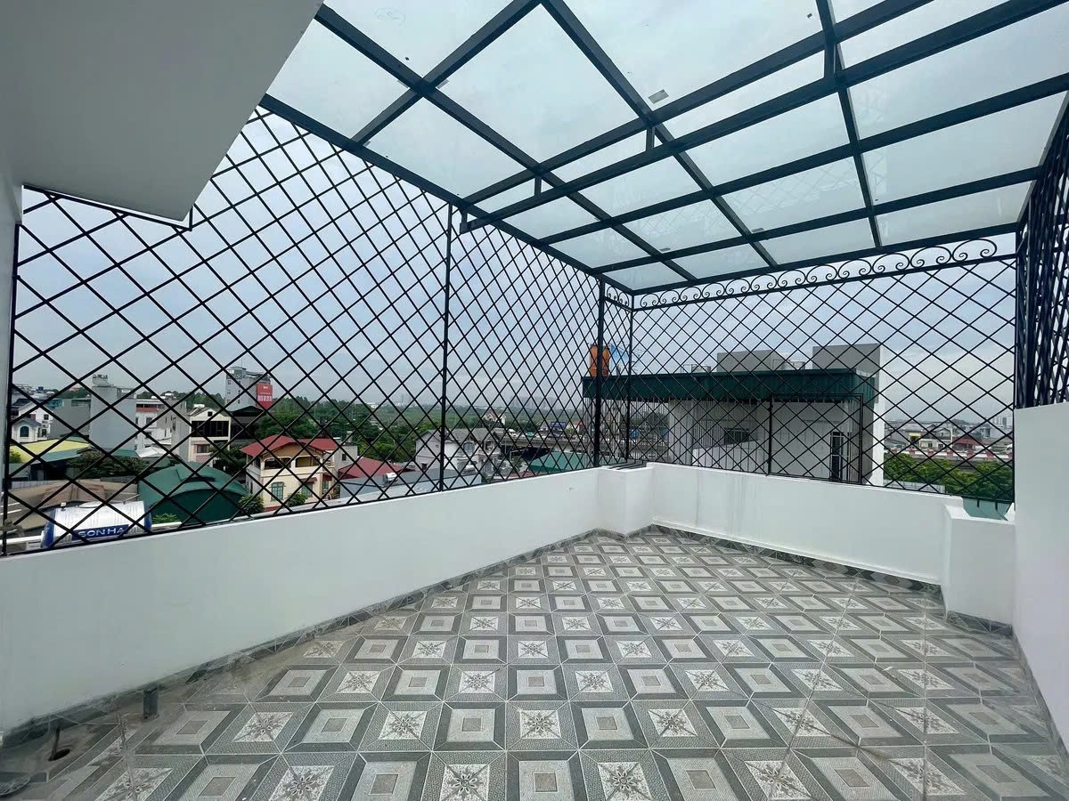 NHÀ ĐẸP MỚI NGÕ Ô TÔ CHÁNH Phố Bát Khối-Long Biên 45m2 X6 tầng X 9.3 TỶ. 2