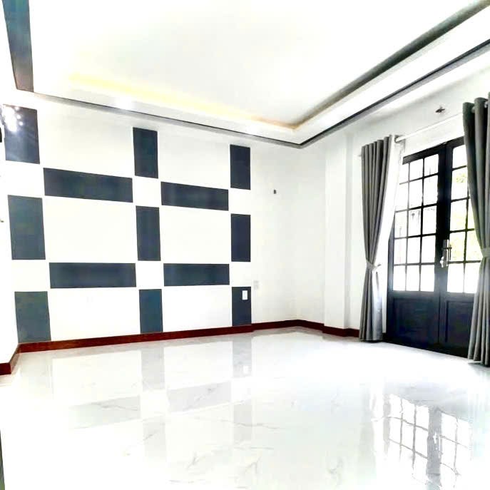 Hẻm xe hơi Quận 10- ĐH Kinh Tế- 3 Phòng ngủ 4 Tầng 5m ngang: 6 Tỷ hơn (số tiến 3456) VŨ 0933910039 4