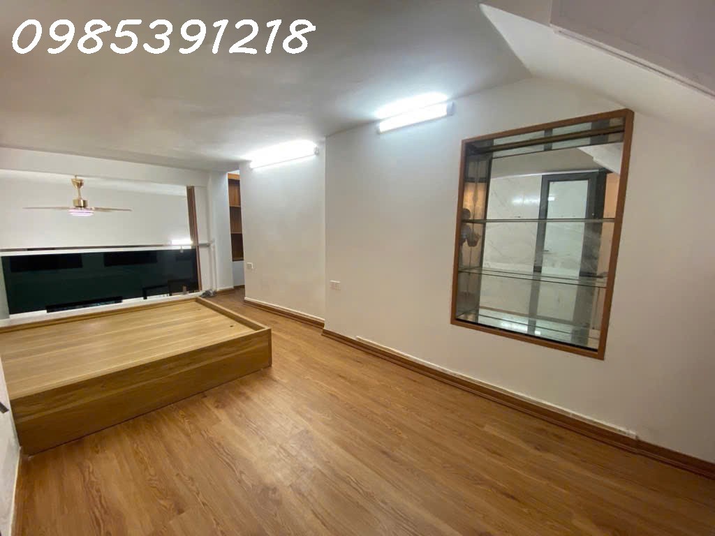NHÀ TÂN MAI-NGUYỄN CHÍNH- MT4.5m, 33m2, Chào 5.8TỶ(CTL)-NGÕ 3 GÁC , RỘNG, THÔNG-SÂN RIÊNG THOÁNG 4