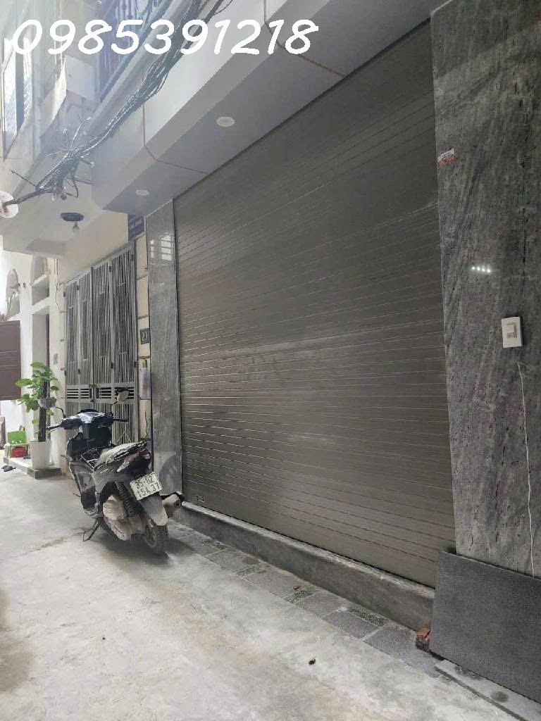 NHÀ NGUYỄN CHÍNH- TÂN MAI - 20M RA OTO- 41M2- 5TỶ9- NGÕ 3 GÁC ĐUA