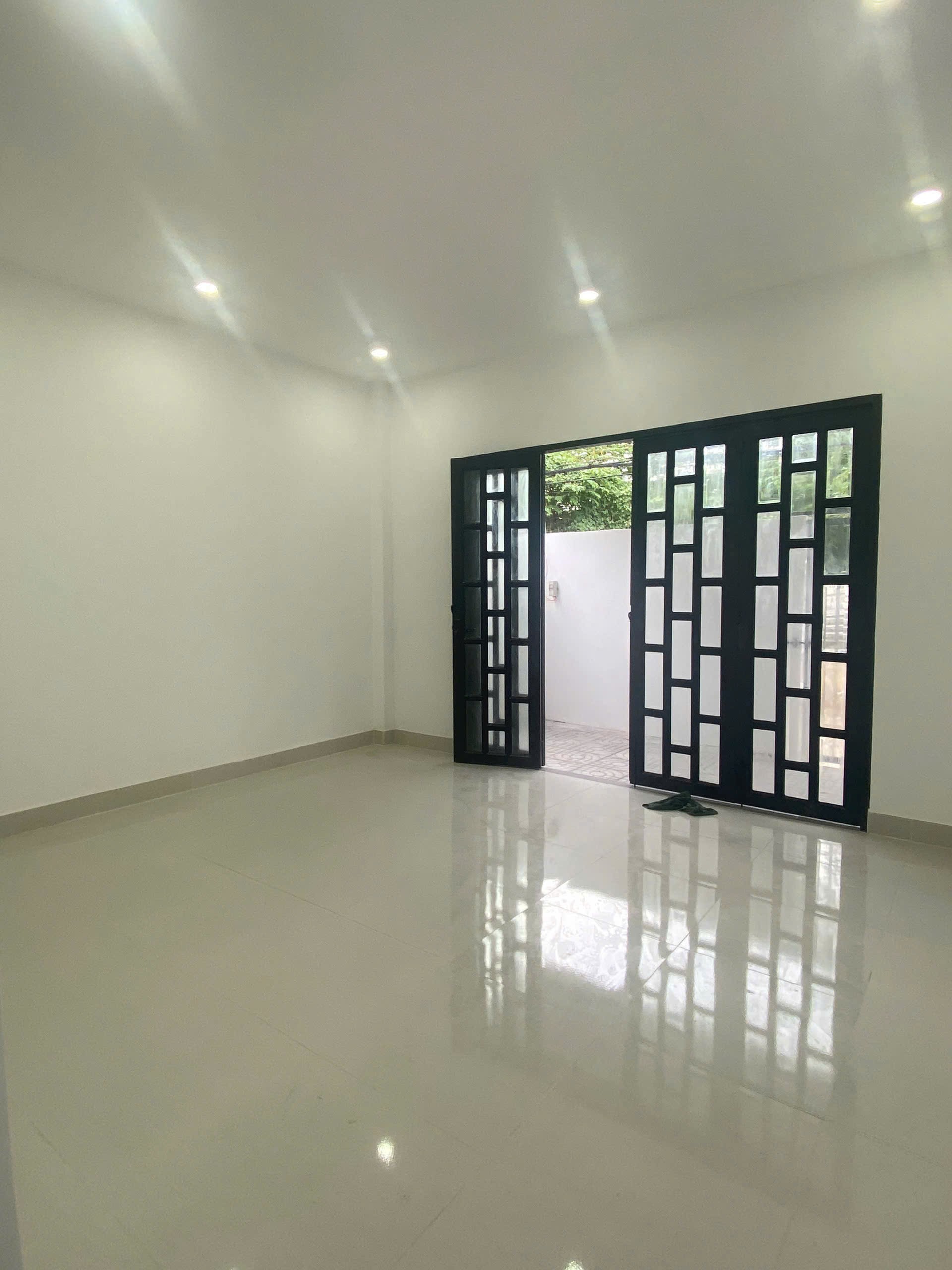 Cần bán Nhà mặt tiền đường Cầu Xây 2, Phường Tân Phú, Diện tích 70m², Giá Thương lượng