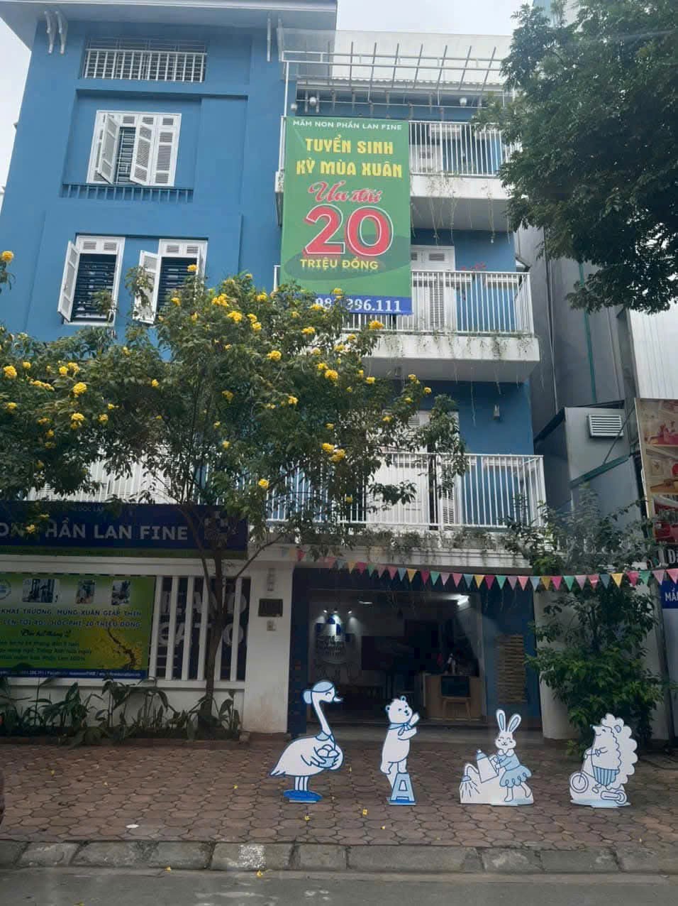 BIÊT THỰ ĐƠN LẬP VỊ TRÍ  CỰC ĐẸP PHỐ TRẦN KIM XUYẾN TRUNG TÂM QUẬN CẦU GIẤY.THANG MÁY -VỊ TRÍ 2