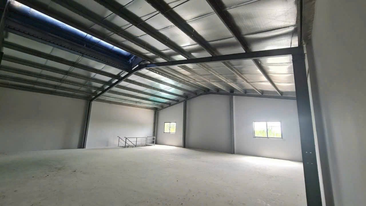 Nhà kho đường Thích Thiện Hòa, xã Lê Minh Xuân, Bình Chánh dt 956m2 giá 14,5 tỷ