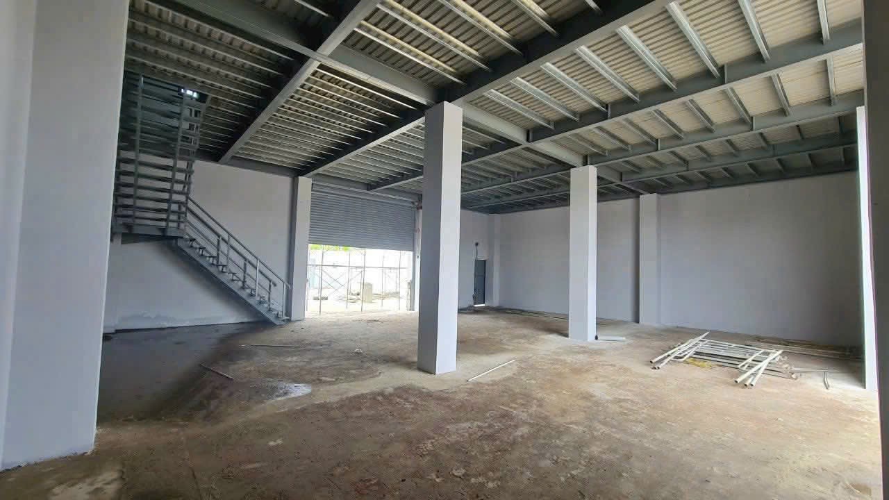 Nhà kho đường Thích Thiện Hòa, xã Lê Minh Xuân, Bình Chánh dt 956m2 giá 14,5 tỷ 2