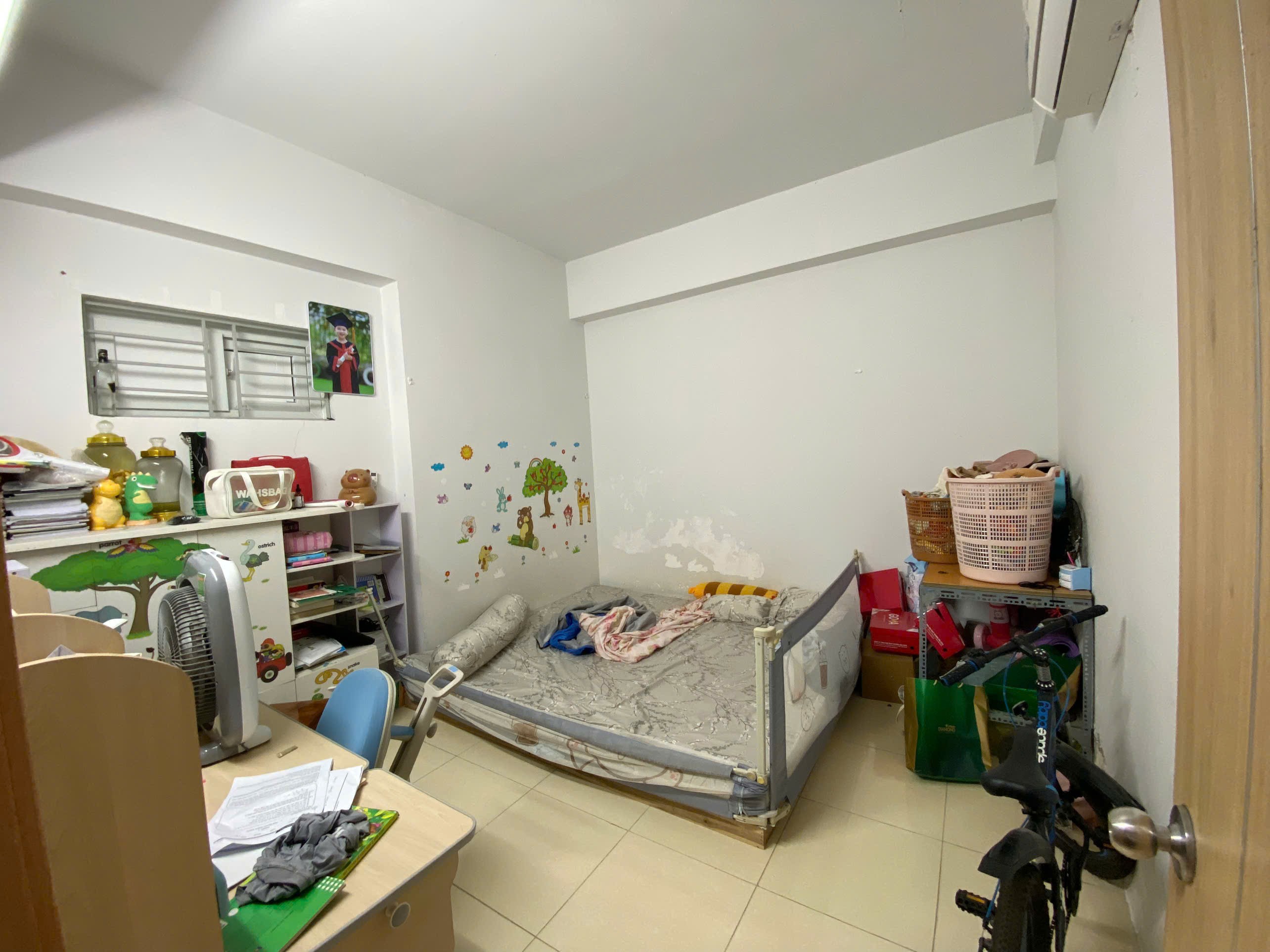 CHÍNH CHỦ bán căn góc 77m2, ban công Đông Nam, chung cư Thanh Hà 4