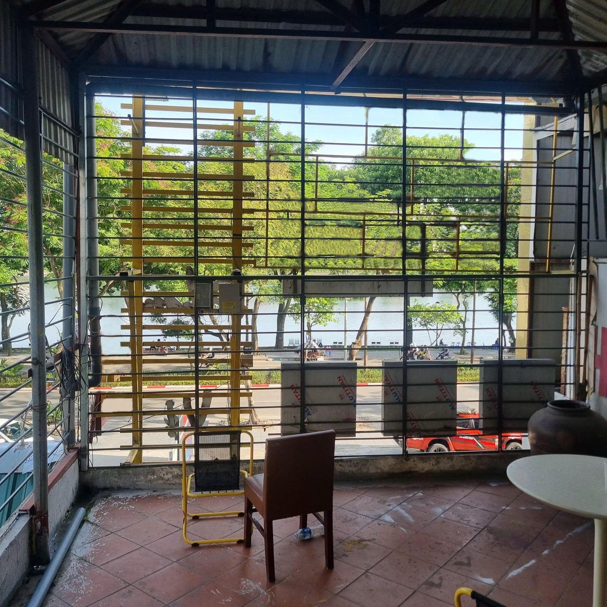 BÁN NHÀ MẶT PHỐ NGUYỄN HỮU THỌ-138M 4T-2 MẶT TIỀN-VỈA HÈ RỘNG-VIEW HỒ-KINH DOANH
