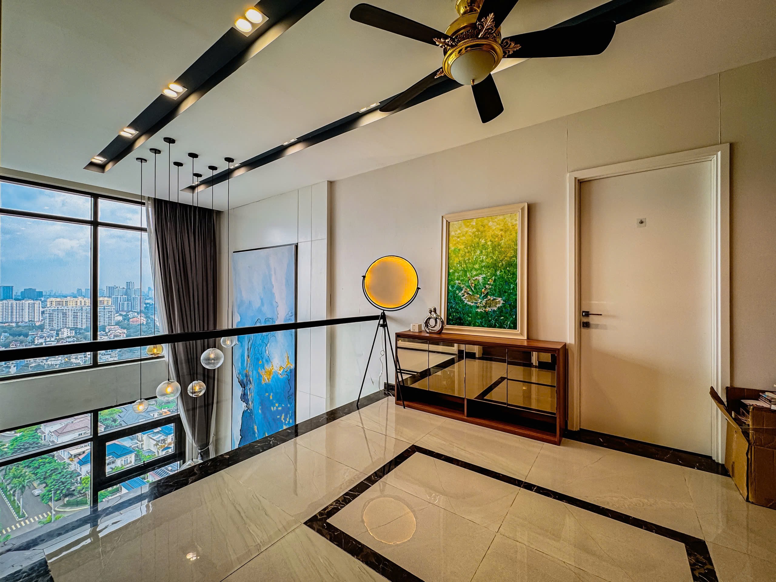 Cho thuê Căn hộ chung cư Quận 9, Hồ Chí Minh, Diện tích 243m², Giá Thương lượng 14