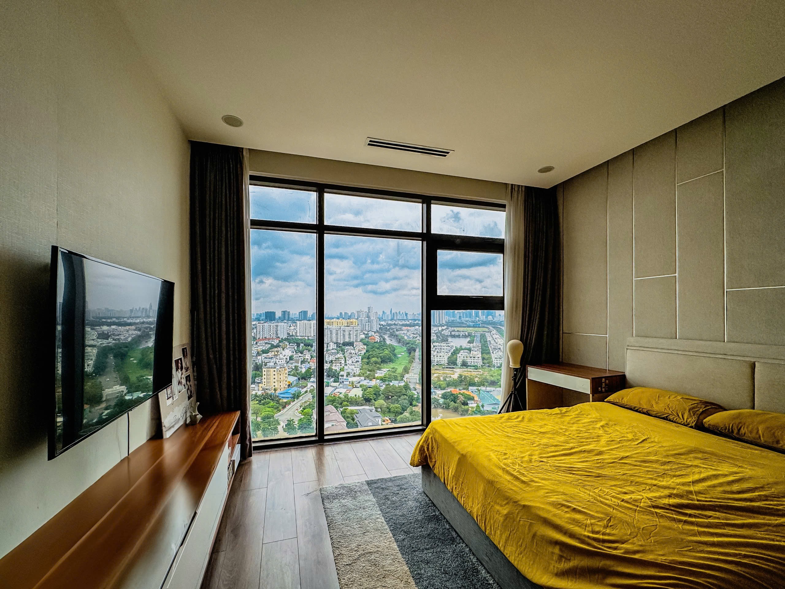 Cho thuê Căn hộ chung cư Quận 9, Hồ Chí Minh, Diện tích 243m², Giá Thương lượng 8