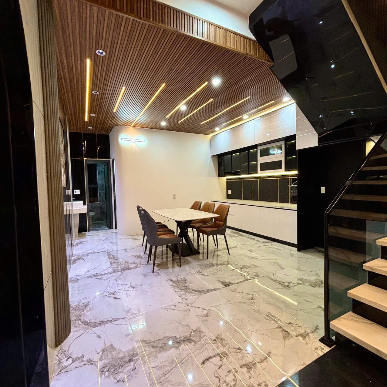 CẦN BÁN NHANH NHÀ PHẠM CÔNG TRỨ ,HOÀ XUÂN,ĐÀ NẴNG 9
