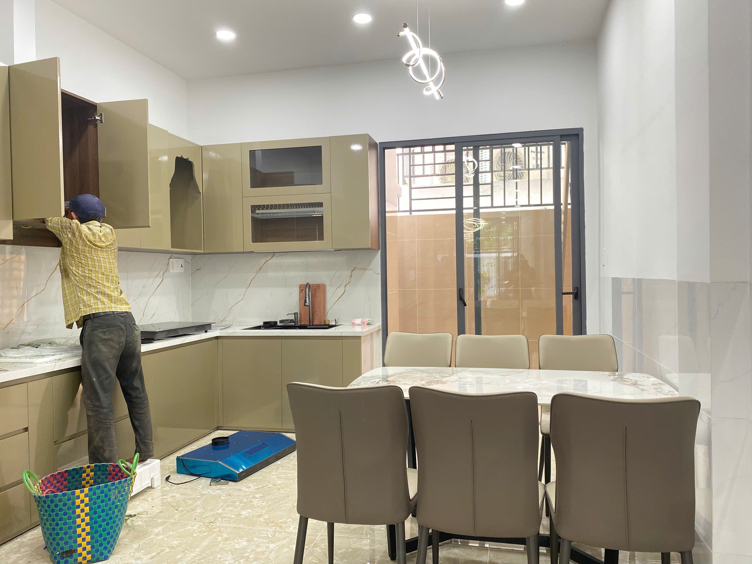 Nhà đẹp 3 tầng mới hoàn toàn full nội thất mới - đẹp - xịn KDT Hà Quang 2 Nha Trang 3