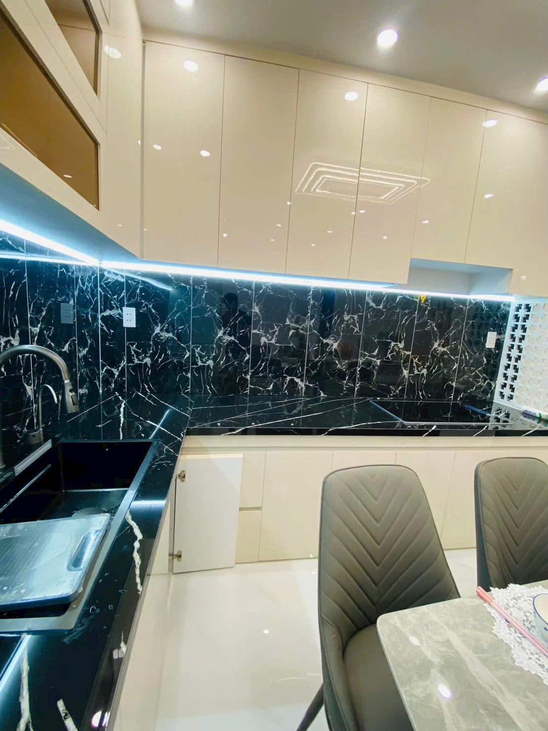 Bán Nhà Sổ Riêng Mới Đẹp Đường Huỳnh Tấn Phát – Thị Trấn Nhà Bè – Giá 3,97 Tỷ 3