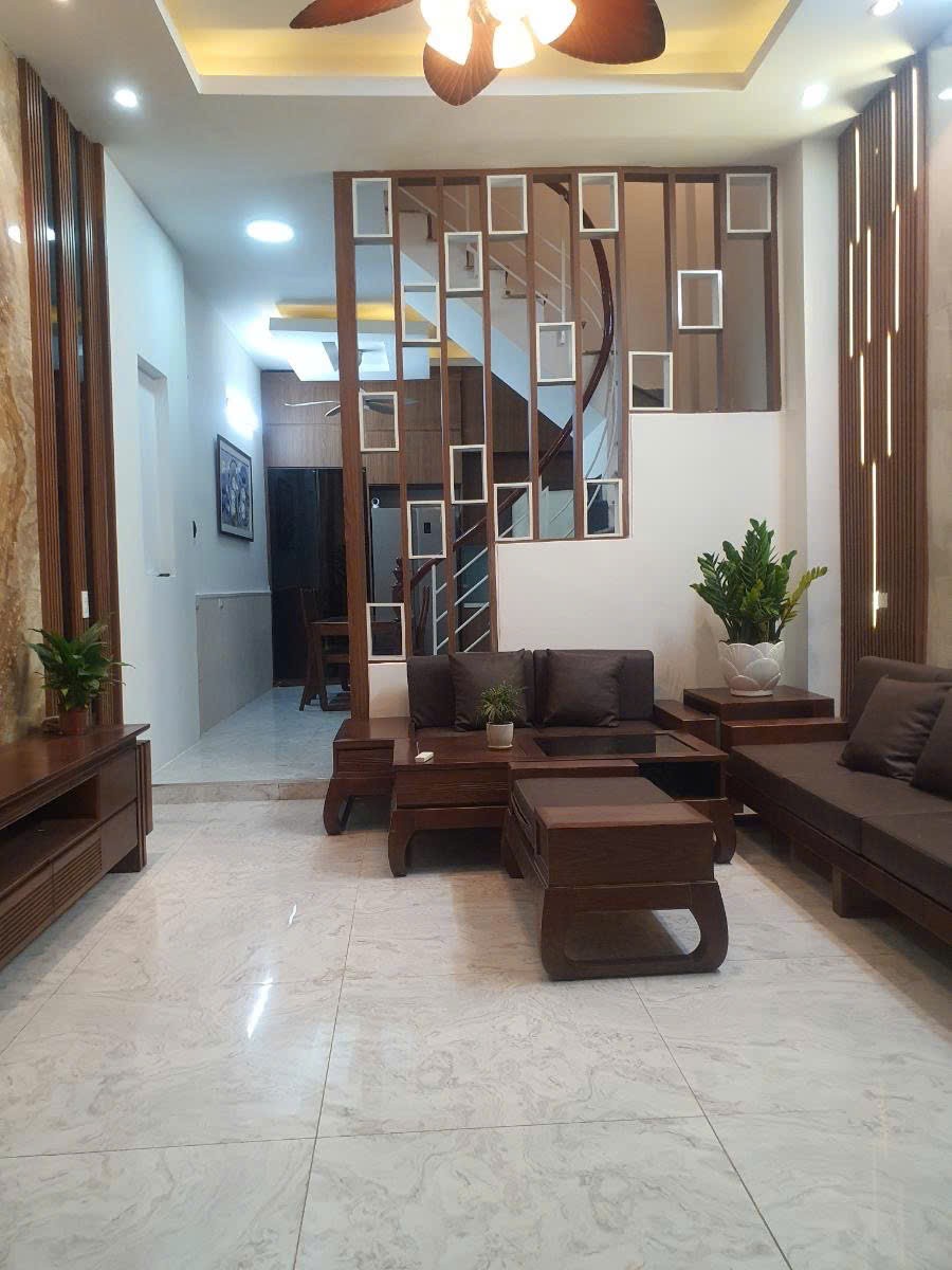 Bán nhà phân lô Phương Mai, Ô tô vào nhà - Kinh doanh khu vực không quy hoạch