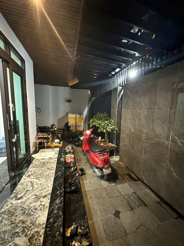 Siêu phẩm biệt thự mini tại phố An Dương - khu F361 - mặt ngõ - ô tô tránh - an ninh dân trí cao - 2