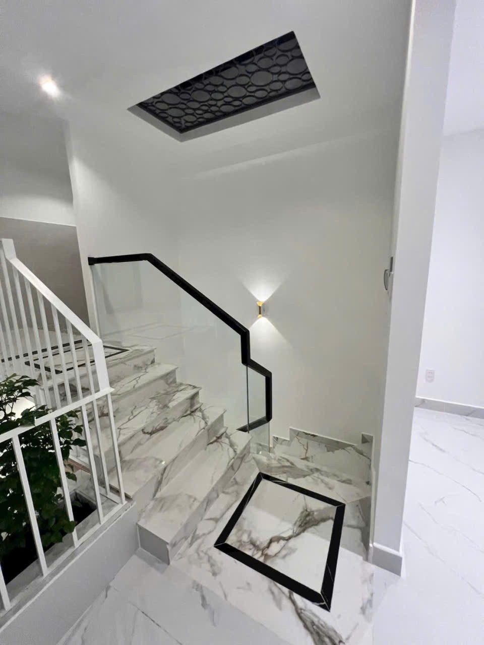 Nhà hẻm Lê Văn Quới, Bình Hưng Hòa A dt 64m2 3 lầu 4pn 4wc giá 9,3 tỷ 7