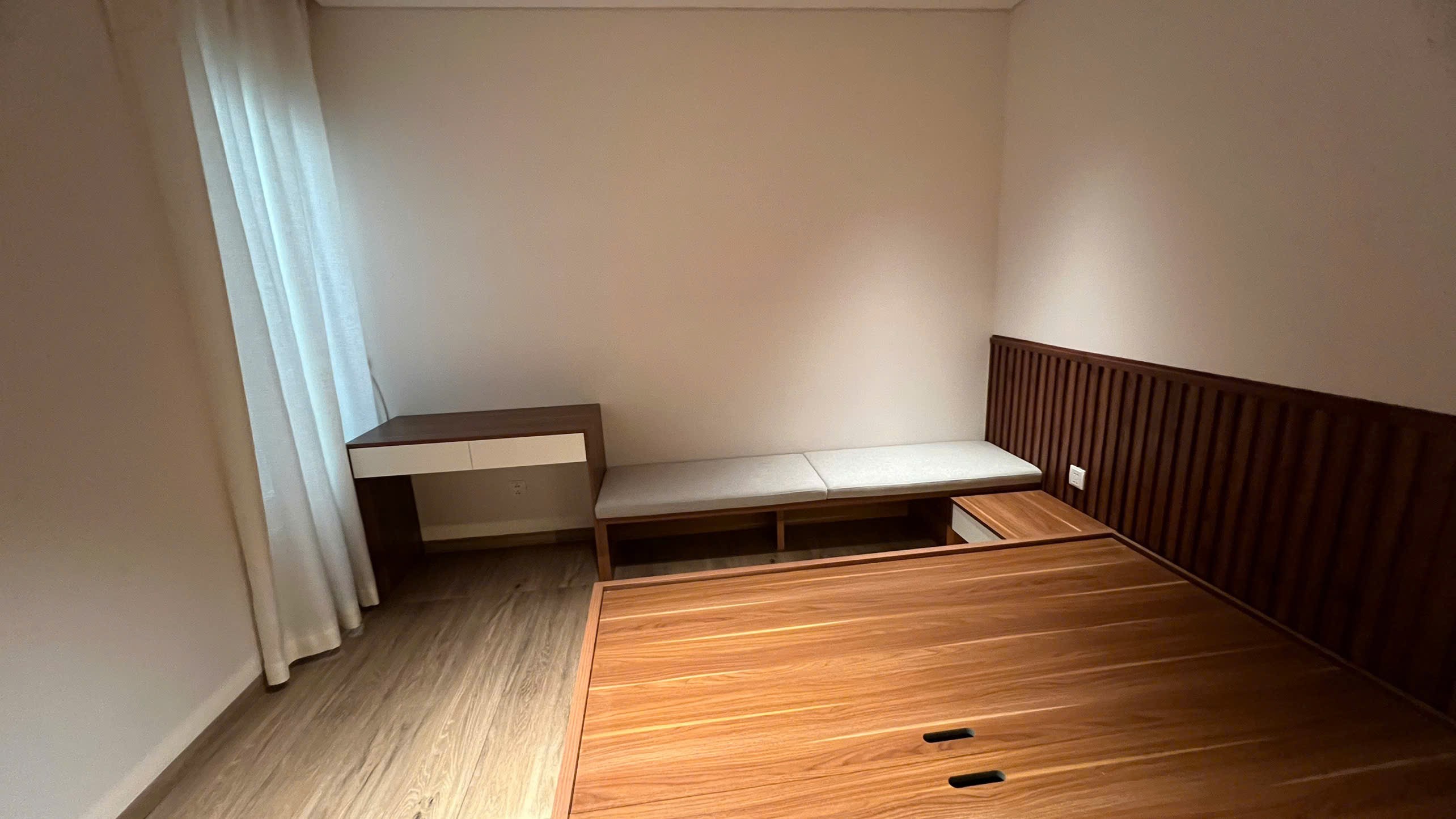 Cho thuê Nhà mặt tiền Phường Phú Hữu, Quận 9, Diện tích 75m², Giá 26 Trăm/tháng 2