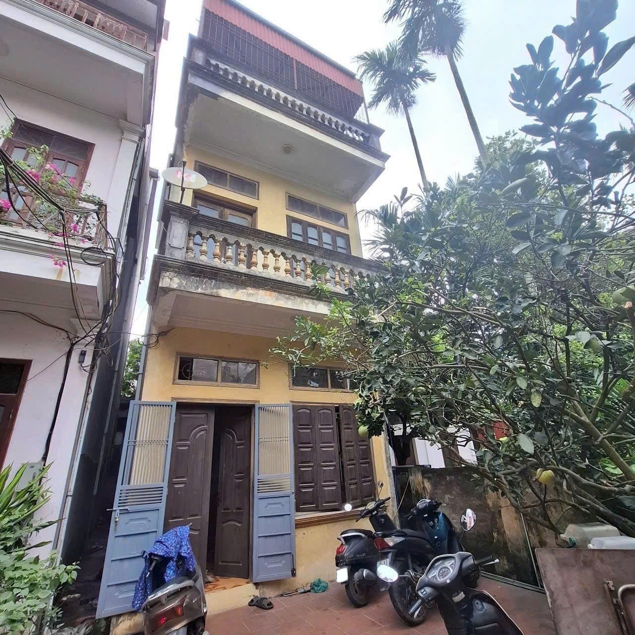 BÁN NHÀ 2T 232M 16xTỶ-30M RA PHỐ NGUYỄN KHOÁI HOÀNG MAI-LÔ GÓC-MẶT TIỀN RỘNG-GIÁ TỐT 2