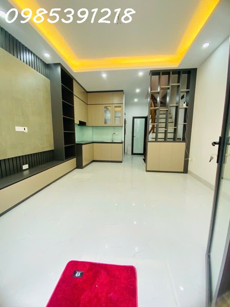 GIÁ ĐẸP LÕI HOÀNG MAI- #THANGMAY - #20MRAOTO TRÁNH ĐỖ- 36M2-5T- 8.88TỶ(CTL)