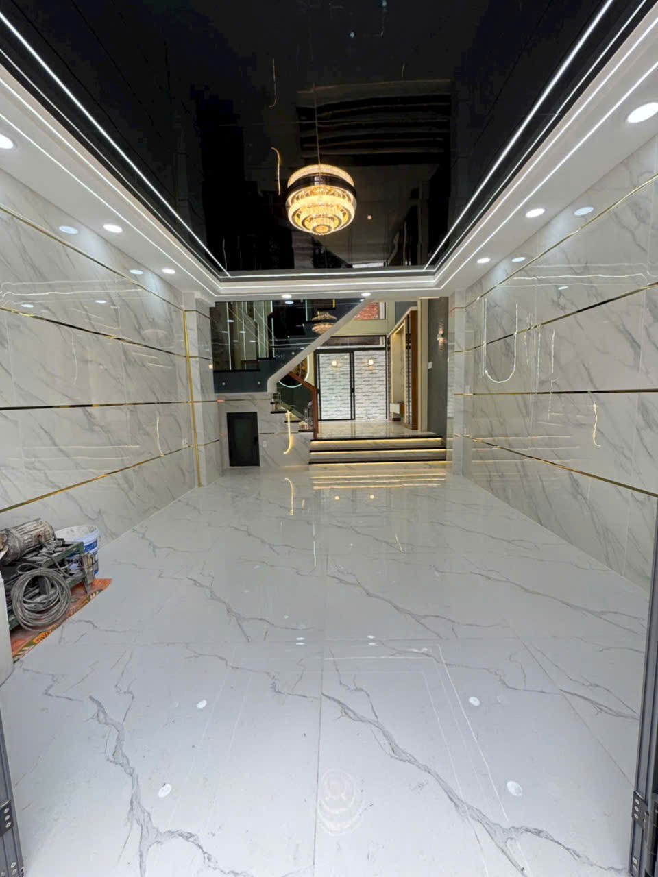 Nhà hẻm thiết kế hiện đại Liên Khu 4-5, Bình Hưng Hòa B, Bình Tân dt 52,5m2 3 lầu 4pn 5wc giá 6,2 t 2