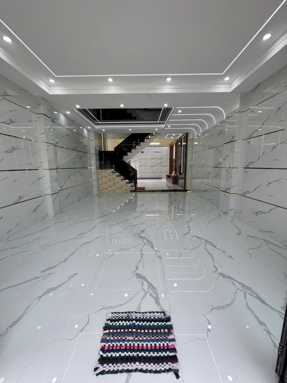 Nhà hẻm Bình Thành, Bình Hưng Hòa B, Bình Tân dt 70m2 3 lầu 4pn 5wc giá 7,1 tỷ 7