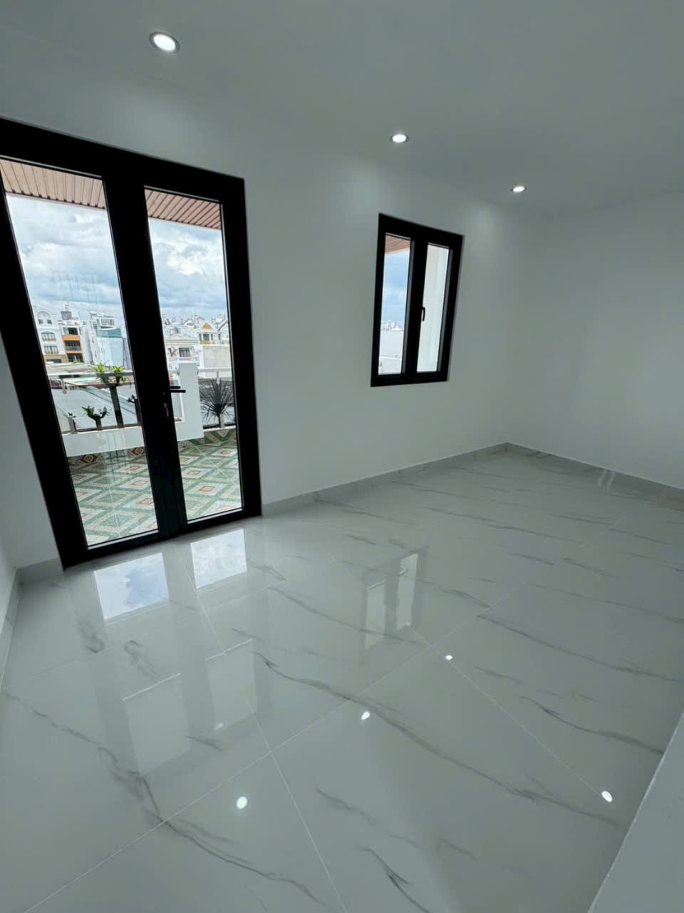 Nhà hẻm Bình Thành, Bình Hưng Hòa B, Bình Tân dt 70m2 3 lầu 4pn 5wc giá 7,1 tỷ 9
