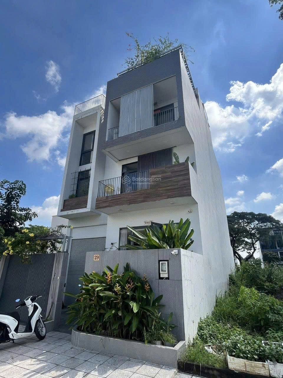 Cần bán Biệt thự Phường Thạnh Mỹ Lợi, Quận 2, Diện tích 160m², Giá 030 Tỷ 4
