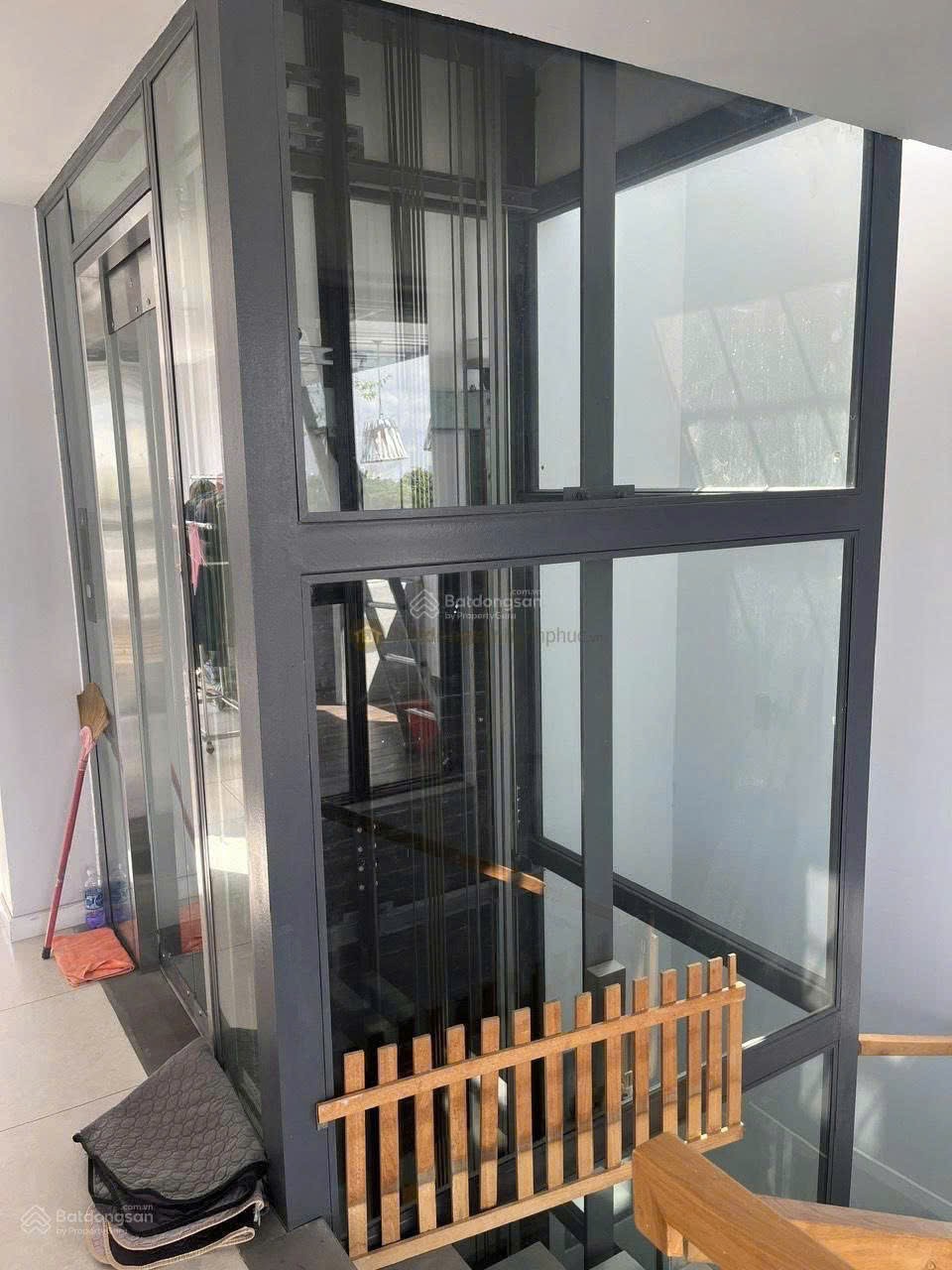 Cần bán Biệt thự Phường Thạnh Mỹ Lợi, Quận 2, Diện tích 160m², Giá 030 Tỷ