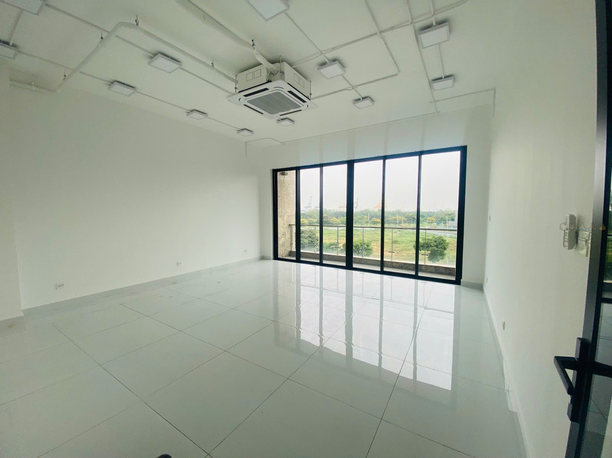 Cho thuê Nhà mặt tiền Phường Thủ Thiêm, Quận 2, Diện tích 523m², Giá 132 Triệu/tháng 3