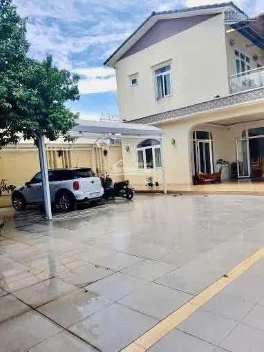BIỆT THỰ VƯỜN GẦN 1000M² – MẶT TIỀN NHỰA TRUNG CHÁNH, HÓC MÔN