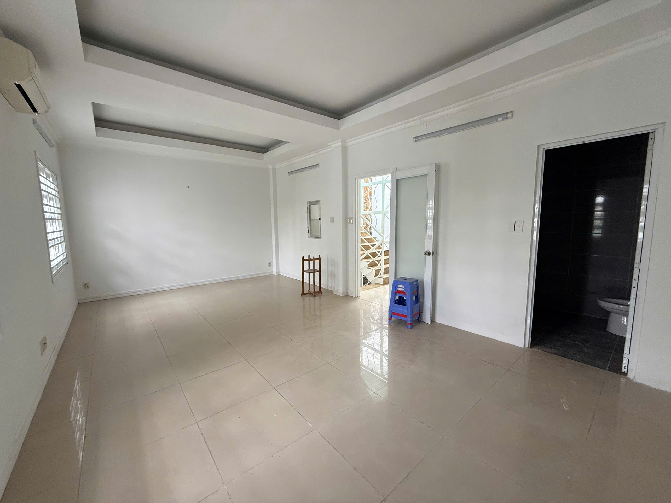Cho thuê Nhà mặt tiền Phường An Phú, Quận 2, Diện tích 140m², Giá 45 Triệu/tháng 3
