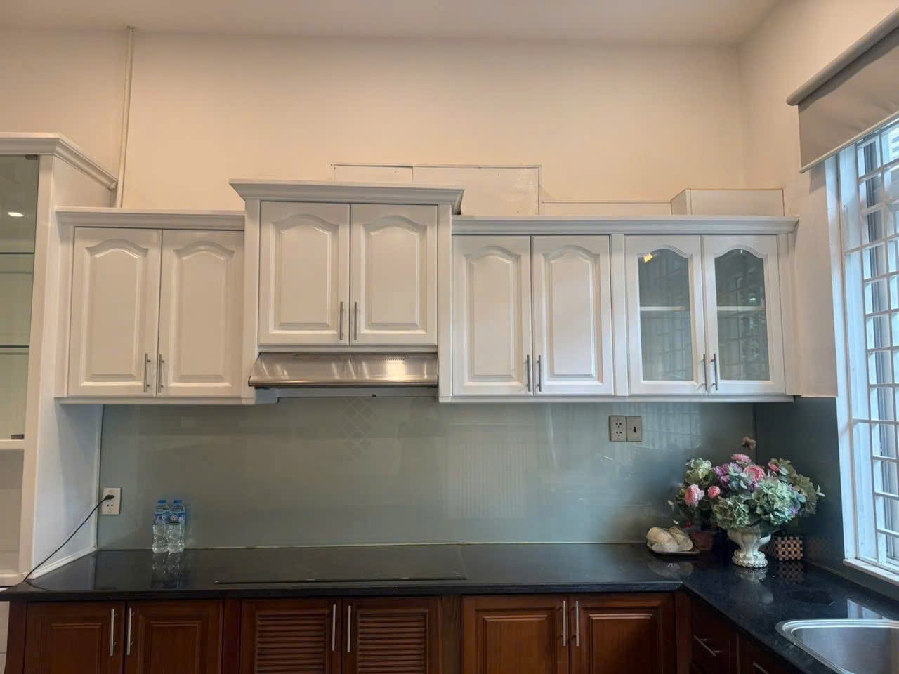 Cho thuê Nhà mặt tiền Phường Phước Long A, Quận 9, Diện tích 350m², Giá 28 Triệu/tháng 2