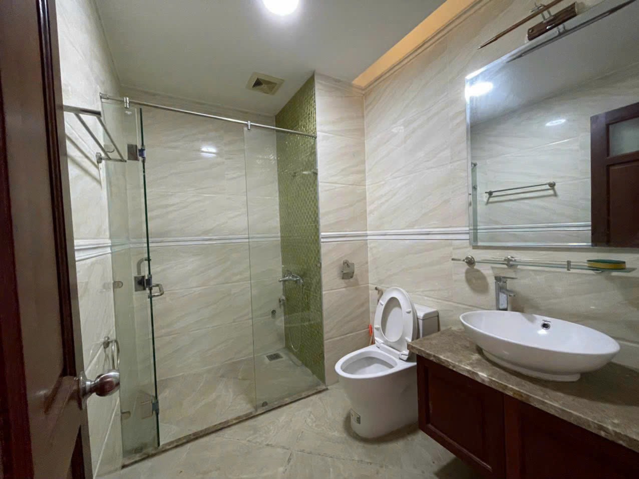 Cho thuê Biệt thự Quận 9, Hồ Chí Minh, Diện tích 140m², Giá 028 Triệu/tháng 2