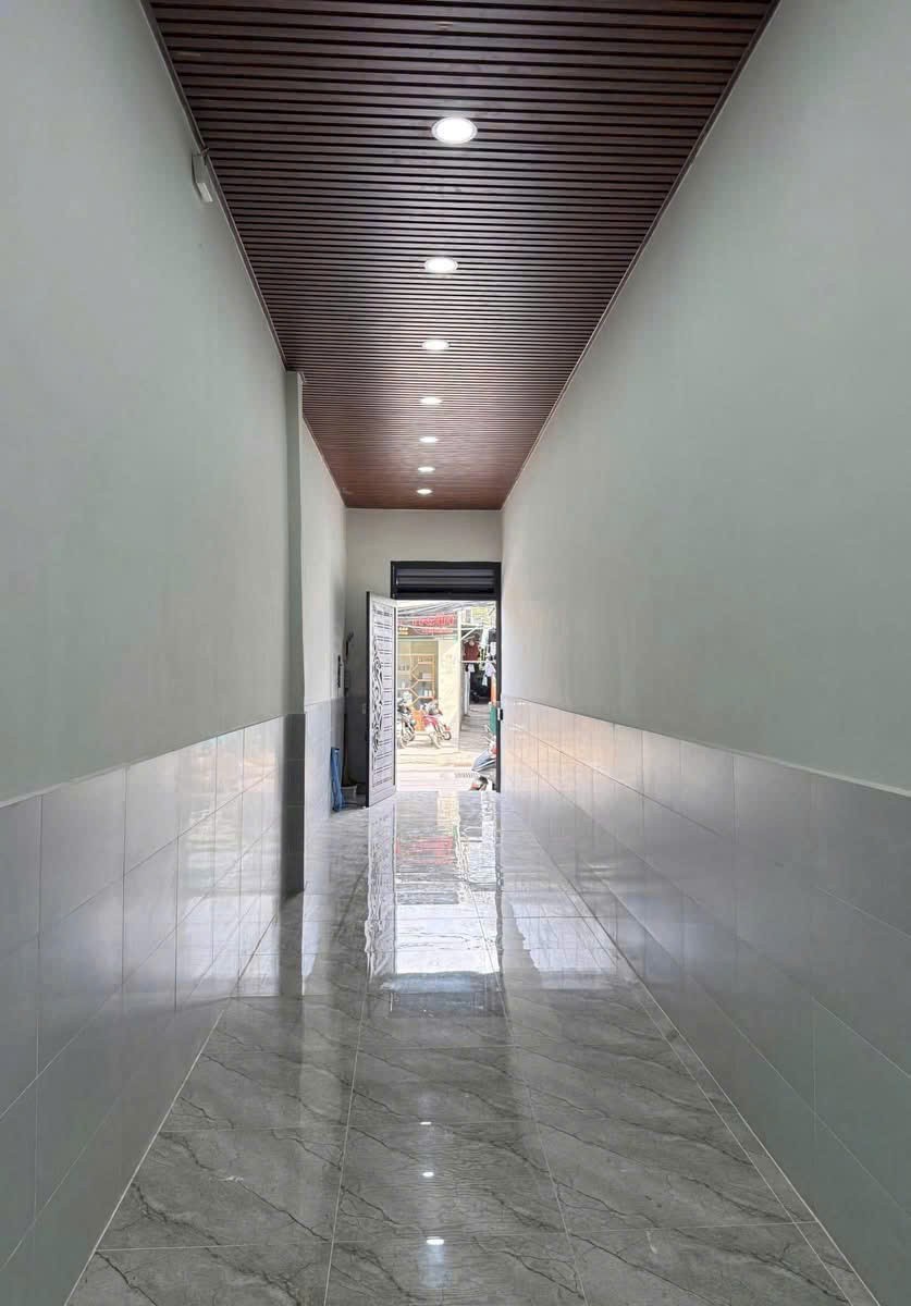 Bán Nhà Mặt Tiền Đường Ngay Đại Học Tôn Đức Thắng Quận 7 – Thu Nhập 80 Triệu/Tháng 3