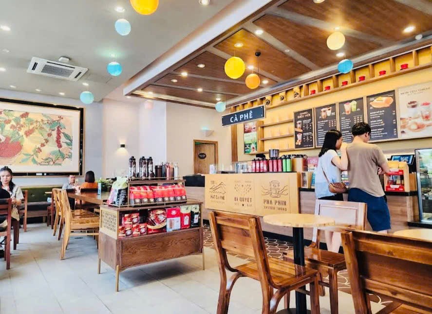 Cần bán Nhà mặt tiền Phường Phước Long B, Quận 9, Diện tích 184m², Giá 73 Tỷ 3