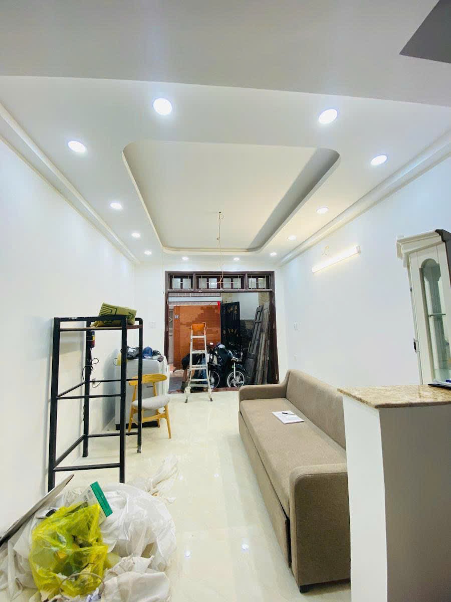 Bán nhà Thái Hà, Đống Đa sổ đỏ 63m - Ngõ thông, thang máy 2 thoáng vĩnh viễn 2