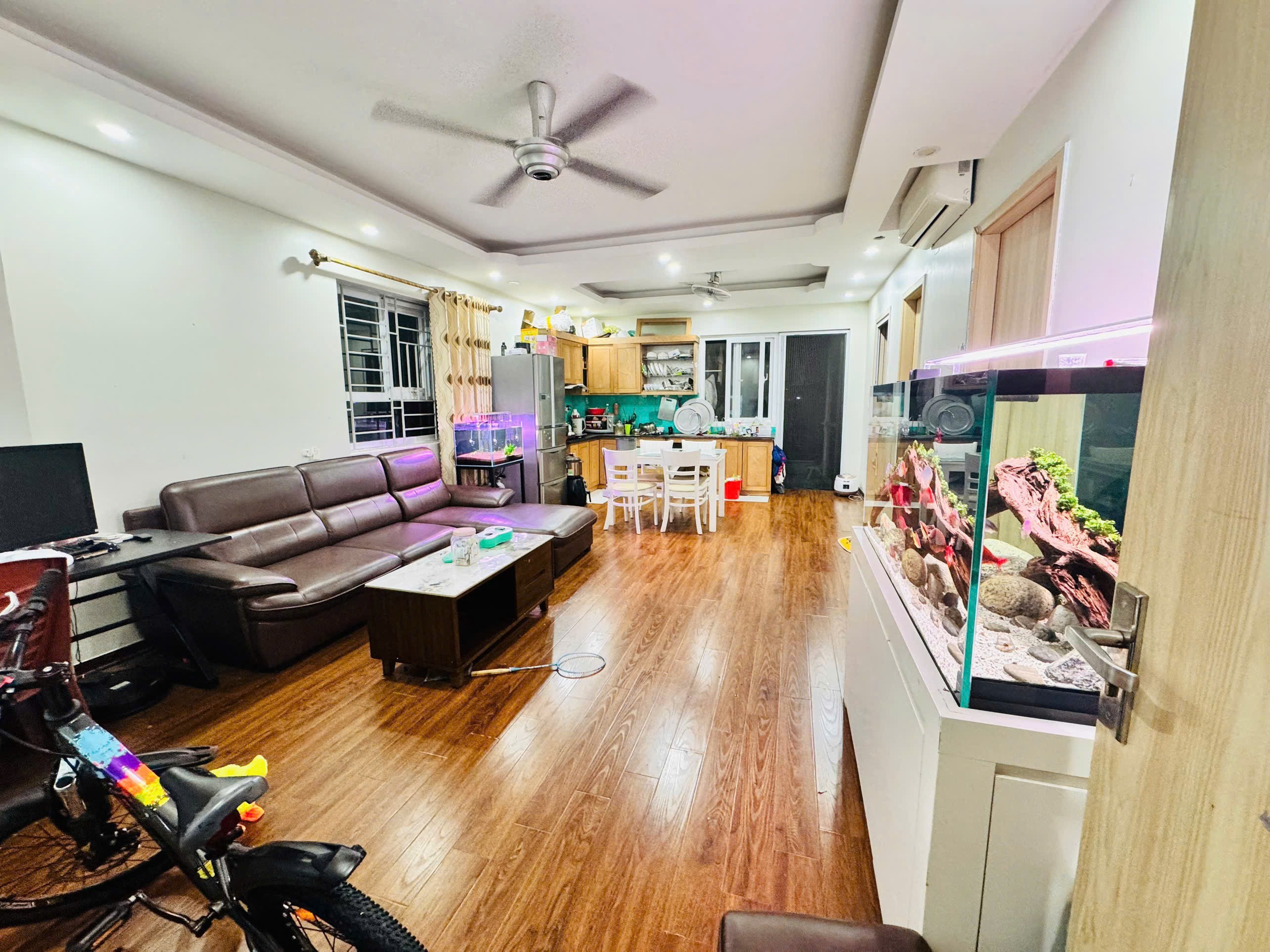 Cần bán Căn hộ chung cư đường 21, Phường Kiến Hưng, Diện tích 80m², Giá 3.23 Tỷ