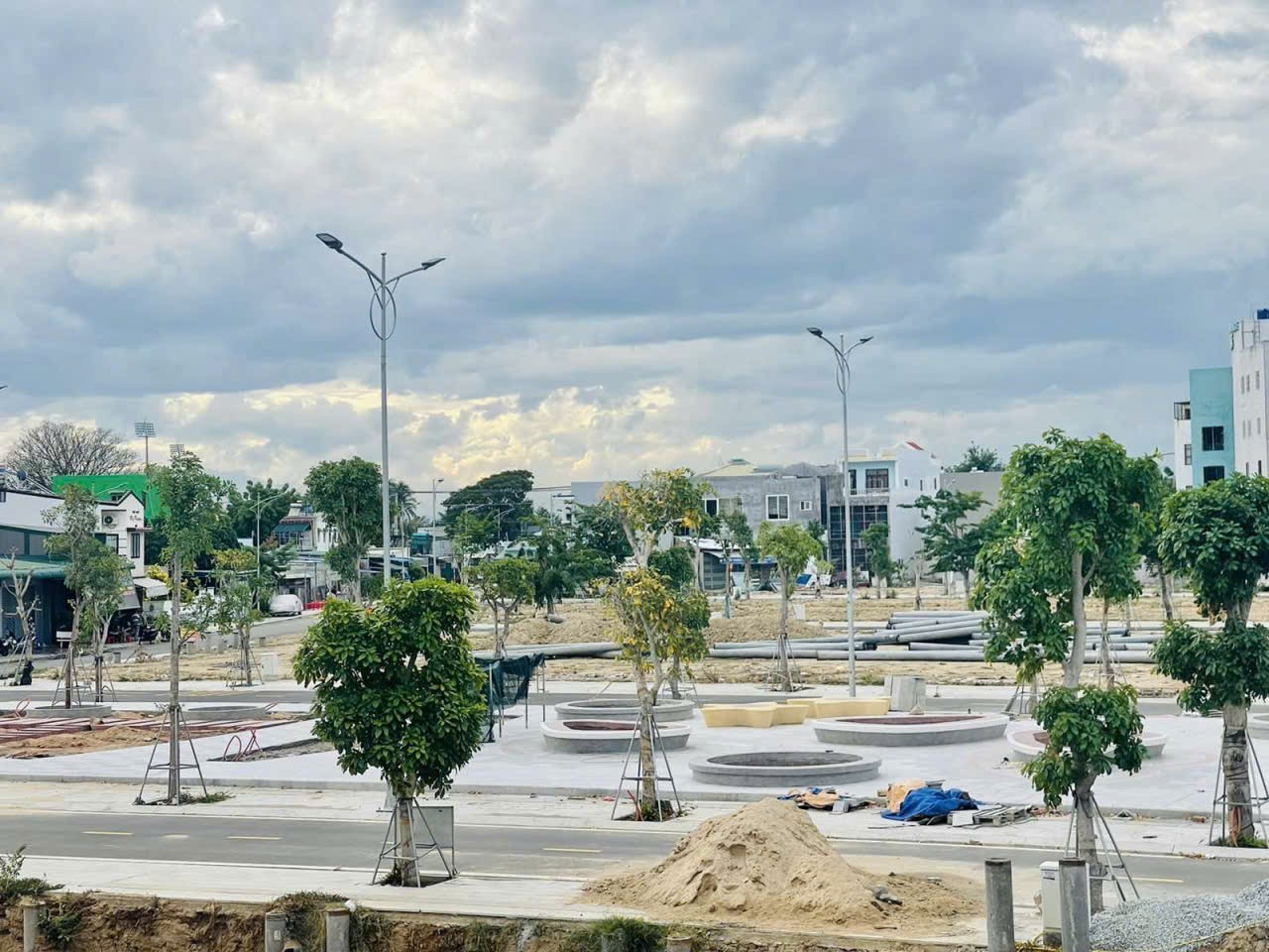 NỀN FULL THỔ CƯ VỚI ĐƠN GIÁ CHỈ 36TR/M2 TẠI KINH ĐÔ ÁNH SÁNG – MK CENTRAL CITY 4