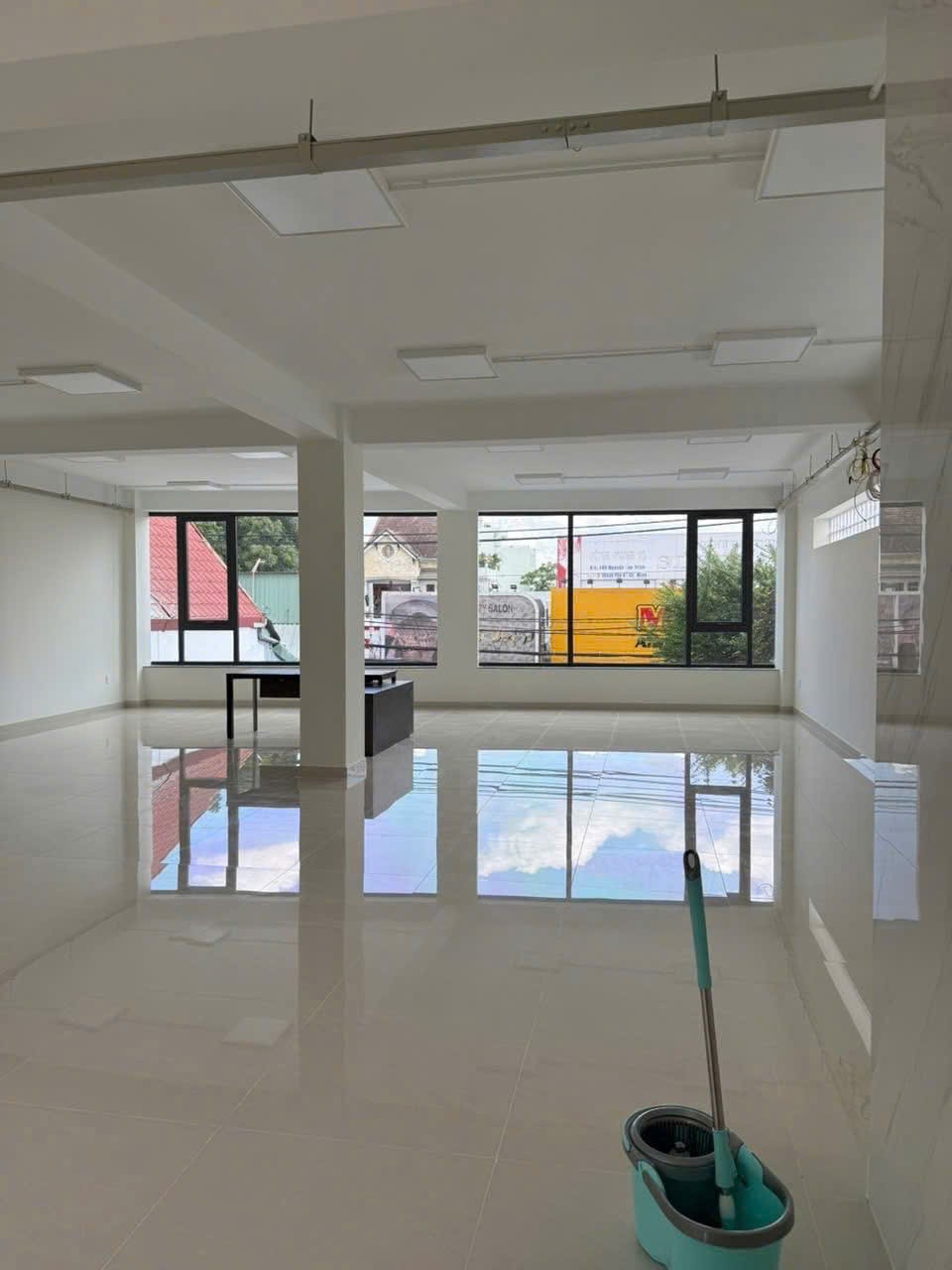 Cho thuê Nhà mặt tiền Quận 2, Hồ Chí Minh, Diện tích 160m², Giá Thương lượng