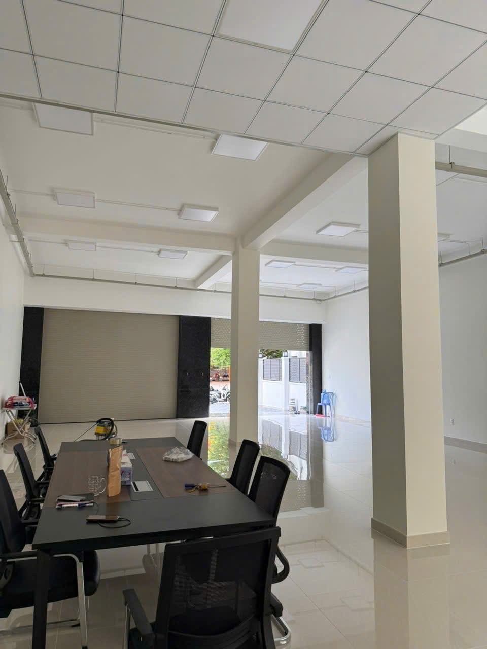 Cho thuê Nhà mặt tiền Quận 2, Hồ Chí Minh, Diện tích 160m², Giá Thương lượng 4