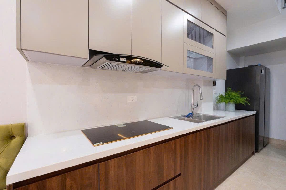 BÁN NHÀ PHỐ NGUYỄN LAM – FULL NỘI THẤT – CHỈ 50M RA MẶT PHỐ