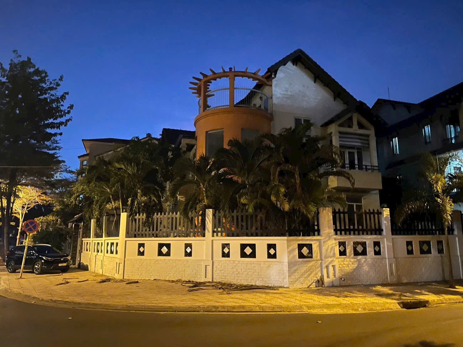 Cần bán Biệt thự Phường An Phú, Quận 2, Diện tích 377m², Giá 100 Tỷ