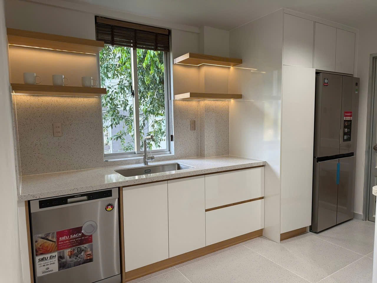 Cần bán Căn hộ chung cư Phường Tân Phong, Quận 7, Diện tích 139m², Giá 10.3 Tỷ 4