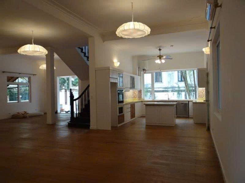 Cần bán Nhà mặt tiền đường Tô Ngọc Vân, Phường Quảng An, Diện tích 106m², Giá 57 Tỷ 7