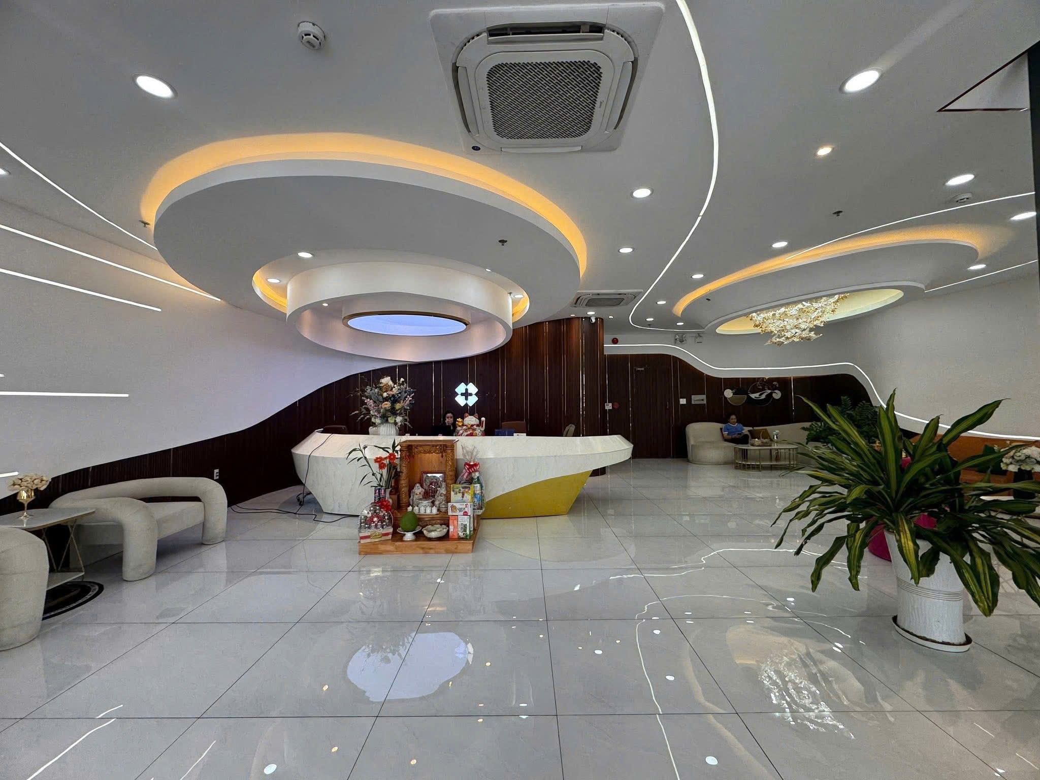 Cho thuê Văn phòng Quận 1, Hồ Chí Minh, Diện tích 140m², Giá Thương lượng